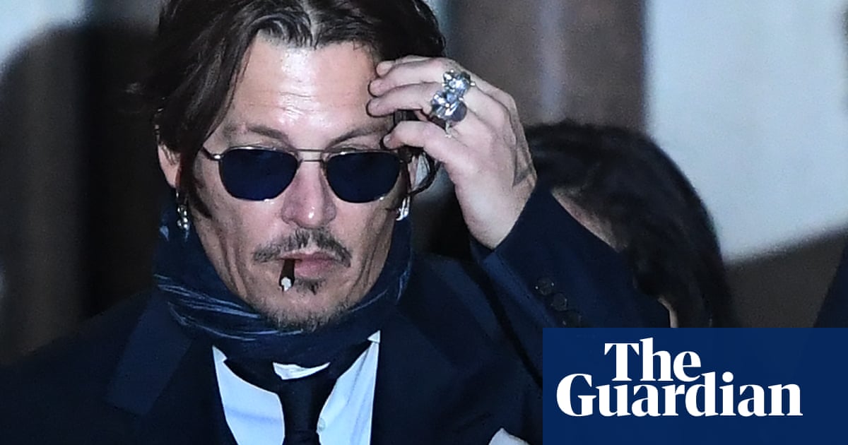 Let’s burn Amber: texts allegedly sent by Johnny Depp about ex read in court