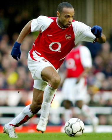 Arsenal’s Thierry Henry runs with the ball against Bolton Wanderers in March 2004