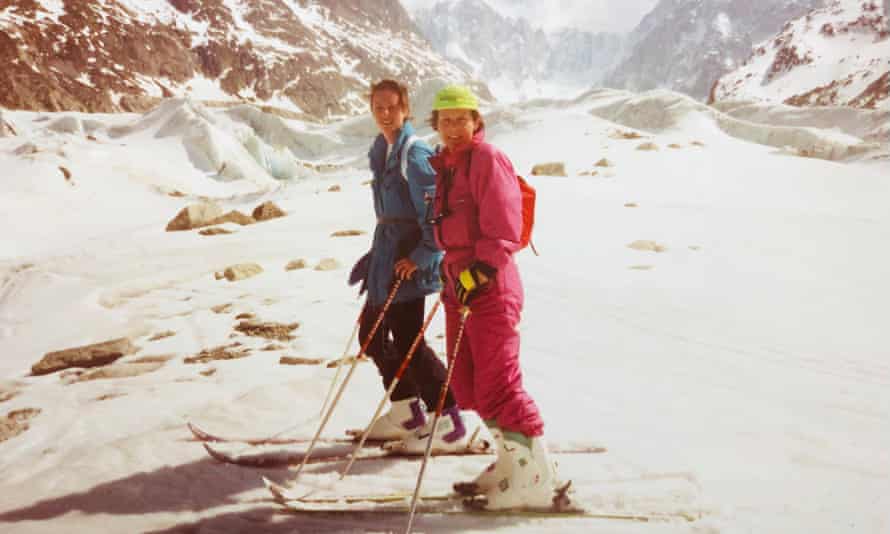 آلیسون رورک و مادرش روزالیند ، در سال 1993 با هم اسکلت Vallée Blanche را در فرانسه رفتند.