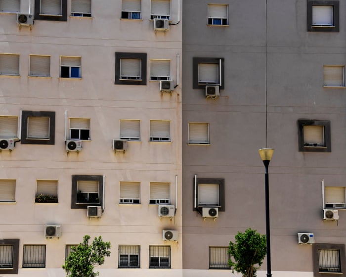 Surviving extreme heat increasingly boils down to this: access to air conditioning | Mark Wolfe
