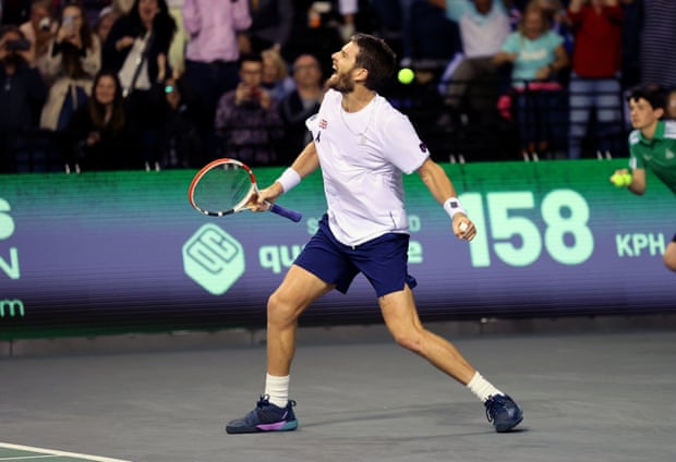 Cameron Norrie celebra tras derrotar a la estadounidense Taylor Fritz.