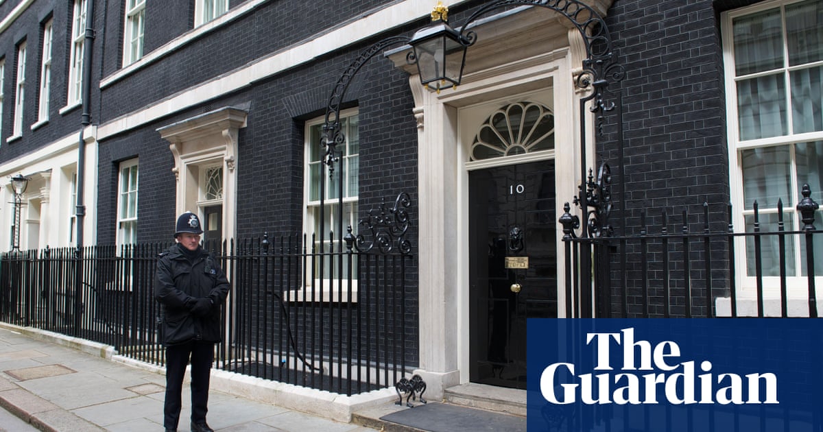 Who Lives At No 9 Downing Street Politics The Guardian