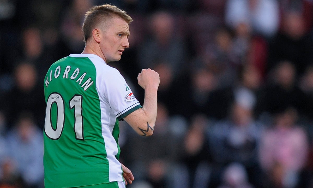 Which Maverick Outfield Footballers Have Worn The No 1 Shirt Football The Guardian
