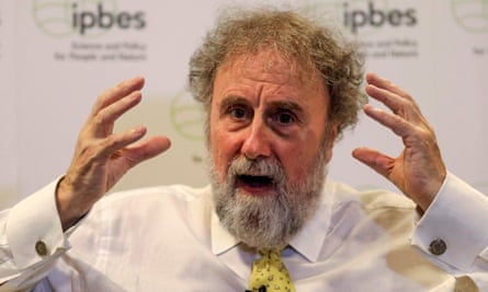 Robert Watson, chair of IPBES speaking in Medellin, Colombia on 22 March