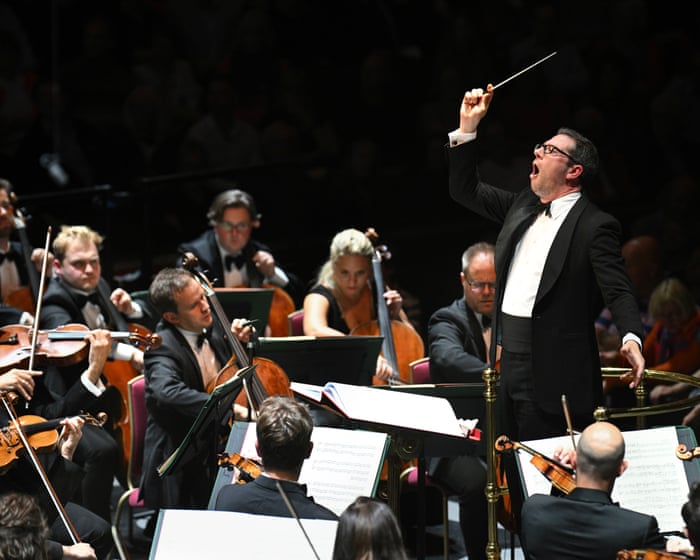 Sinfonia of London – weapons-grade energy and contagious dynamism