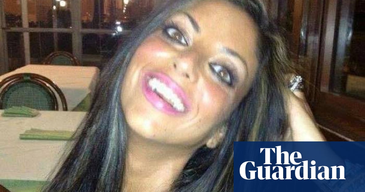 Murder inquiry over death of Italian woman after sex video battle