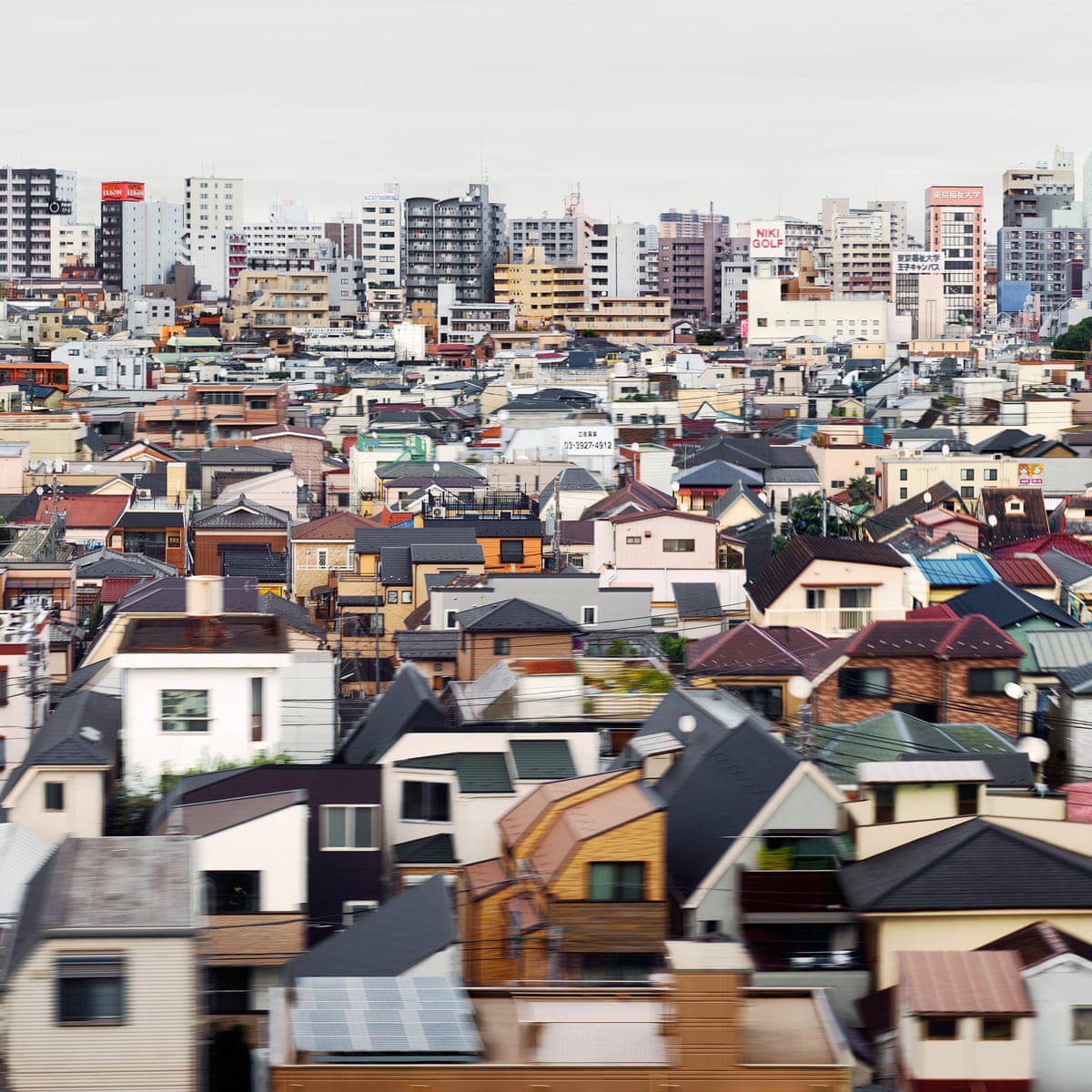 Andreas Gursky review – a world in dizzying high definition | Photography | The Guardian