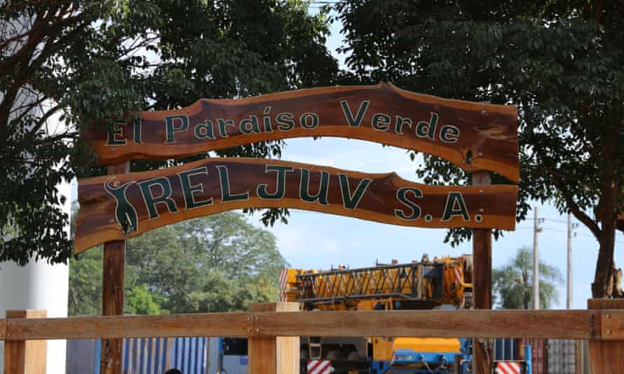 Entrance to El Paraíso Verde, a ‘utopia’. in Paraguay for libertarians and maybe rightwing British media figures?