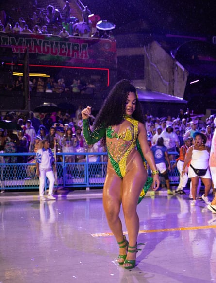 Members of the Acadêmicos de Niterói samba school take part in a practice parade ahead of their tribute to Brazil’s president, Luiz Inácio Lula da Silva, on Sunday