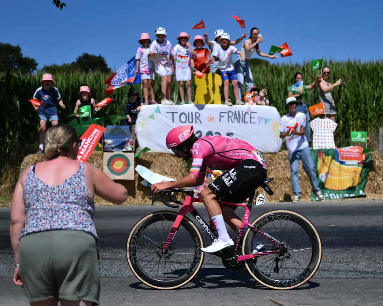 Tour de France 2025: Van der Poel wrestles back yellow as Healy wins stage six