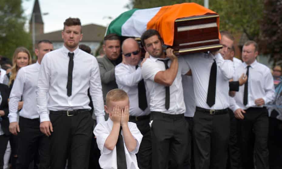 The funeral takes place of former IRA member Kevin McGuigan Sr on 18 August.