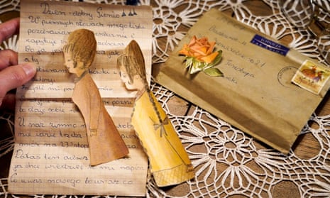 The letter sent to Genovefa Klonovska contained a handmade rose and two paper dolls.