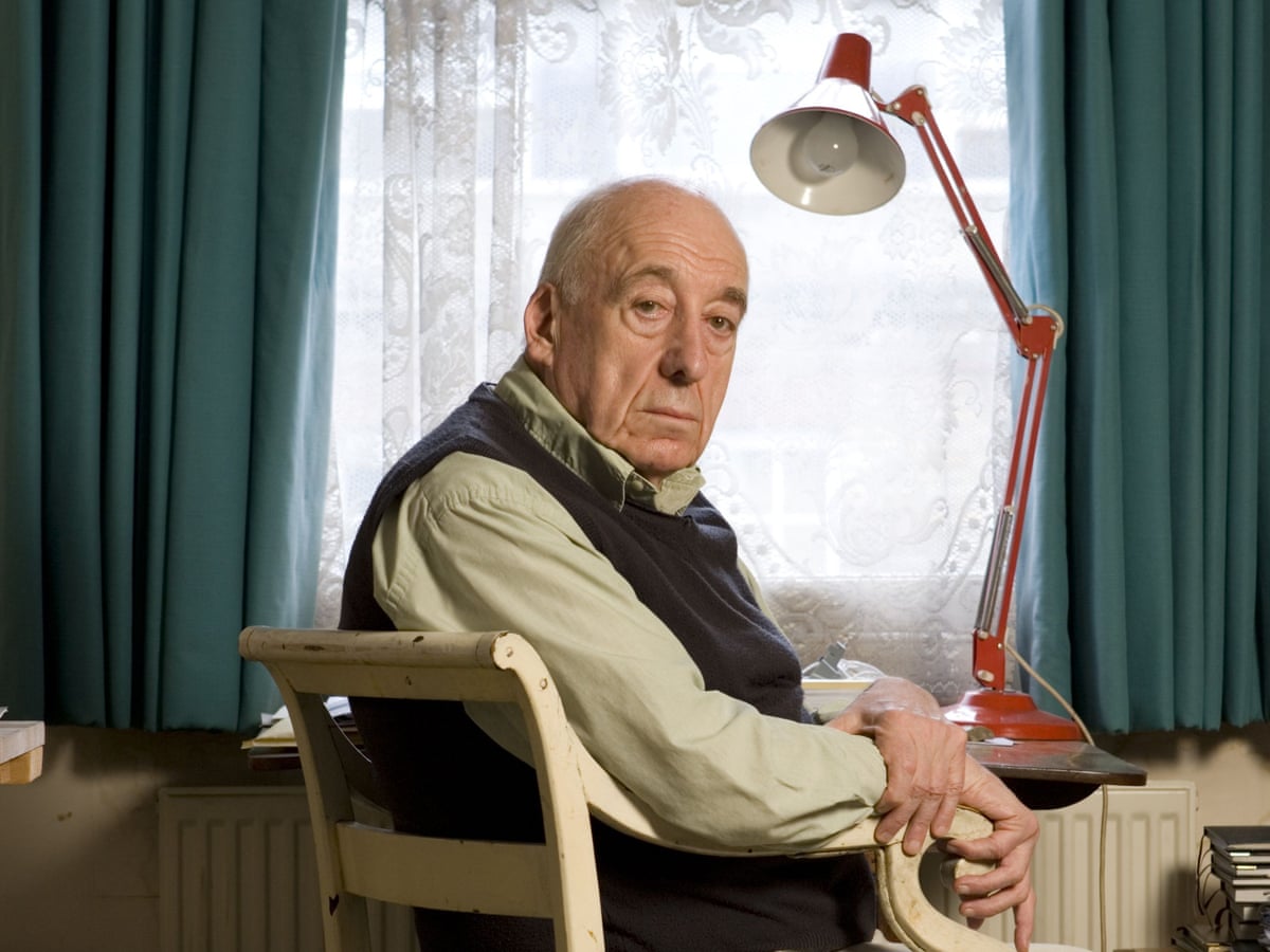 You've got a friend! Dementia befriending schemes and support groups - Lifted