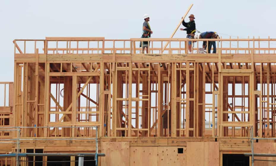 ‘About 44% of the survey respondents said that scheduling challenges and project delays caused by labor shortages are driving up costs and lowering their profits.’