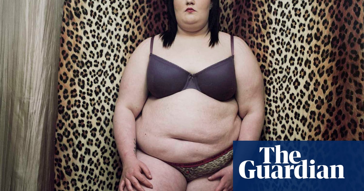 Walk A Day In My Shoes Teenage Obesity In Pictures Art And walk-a-day-in-my-shoes-teenage-obesity-in-pictures-art-and