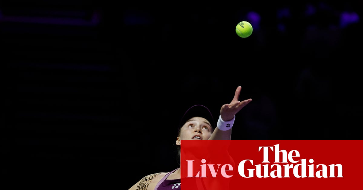 WTA Finals tennis: Elena Rybakina v Ekaterina Alexandrova, Iga Swiatek v Amanda Anisimova – live