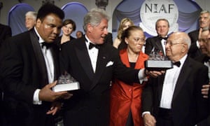 US President Bill Clinton and Muhammed Ali