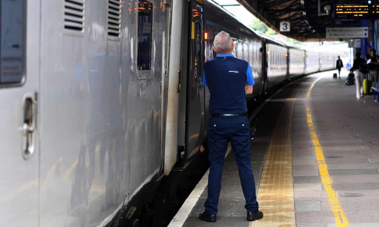 英國鐵路司機10月初罷工兩天
