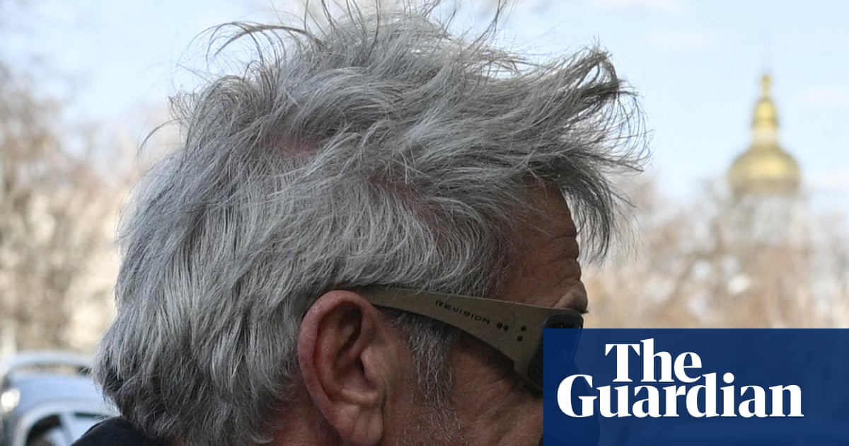 One no-show after another: Sean Penn joins an exclusive band of Oscar-winning refuseniks