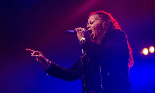 Norway, Bergen - April 30, 2018. The American singer and songwriter Robin S performs a live concert during the We Love the 90s show at Bergenshallen in Bergen. (Photo credit: Gonzales Photo - Jarle H. Moe).MJA6WM Norway, Bergen - April 30, 2018. The American singer and songwriter Robin S performs a live concert during the We Love the 90s show at Bergenshallen in Bergen. (Photo credit: Gonzales Photo - Jarle H. Moe).