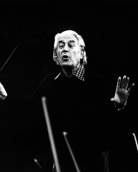 Celibidache, Sergiu, 28.6.1912 - 14.8.1996, Romanian conductor, half length, conducting, circa 1982,BHDA06 Celibidache, Sergiu, 28.6.1912 - 14.8.1996, Romanian conductor, half length, conducting, circa 1982, Sergiu Celibidache
