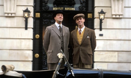 ITV ARCHIVEEDITORIAL USE ONLY / NO MERCHANDISING Mandatory Credit: Photo by ITV / Rex Features ( 866232kx ) ‘Jeeves and Wooster’ - Stephen Fry as Jeeves and Hugh Laurie as Bertie Wooster. ITV ARCHIVE