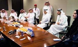 Olfat Zareef (à droite), responsable de la recherche produit et marketing chez Luna Food à Jeddah, Arabie Saoudite