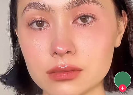 Jabardasti Crying Sex - Sadness is a trend': why TikTok loves 'crying makeup' | Life and style |  The Guardian