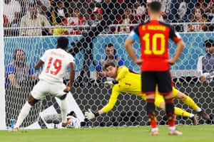 Alphonso Davies misses a penalty against Belgium