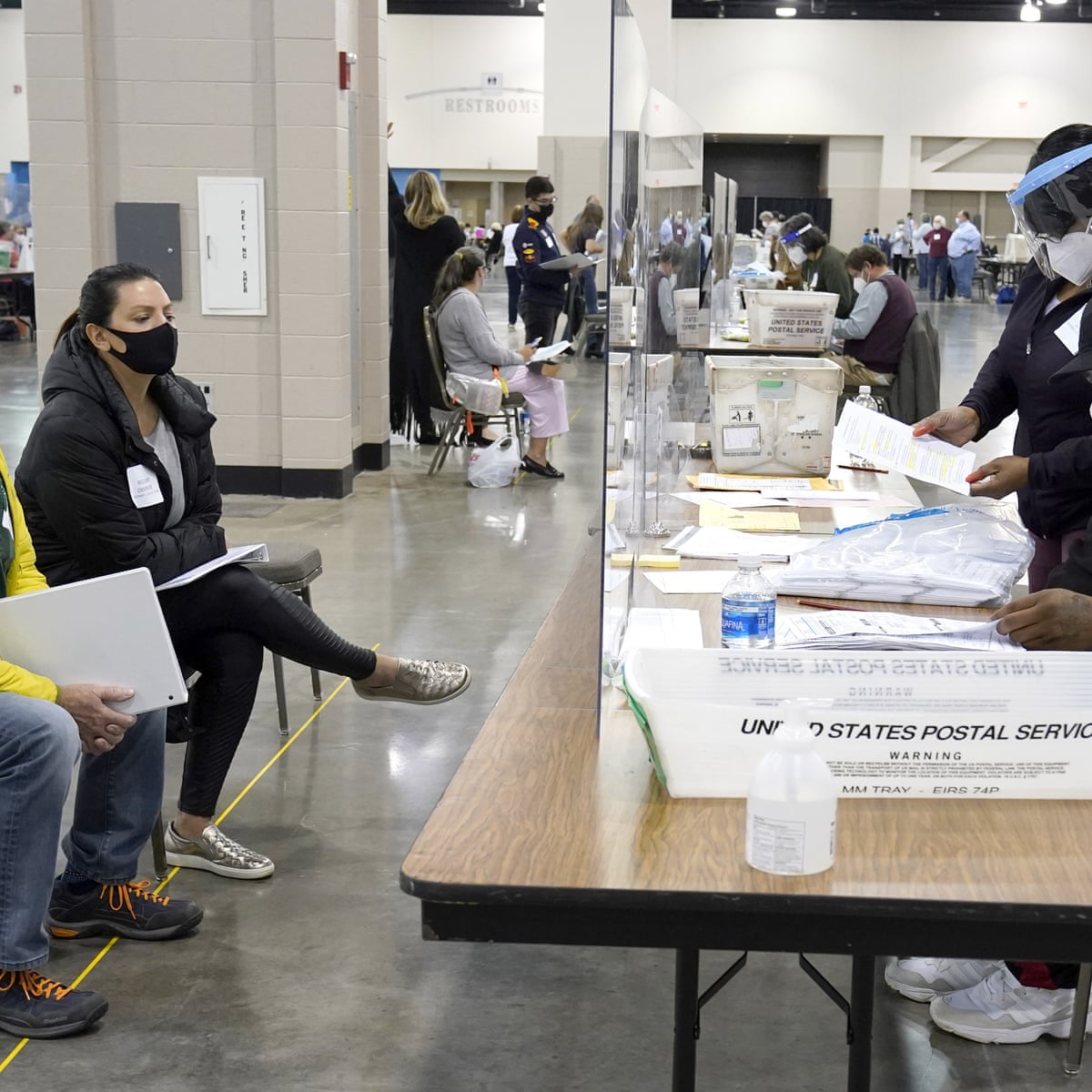 Joe Biden Gains Votes In Wisconsin County After Trump Ordered Recount Us Elections 2020 The Guardian
