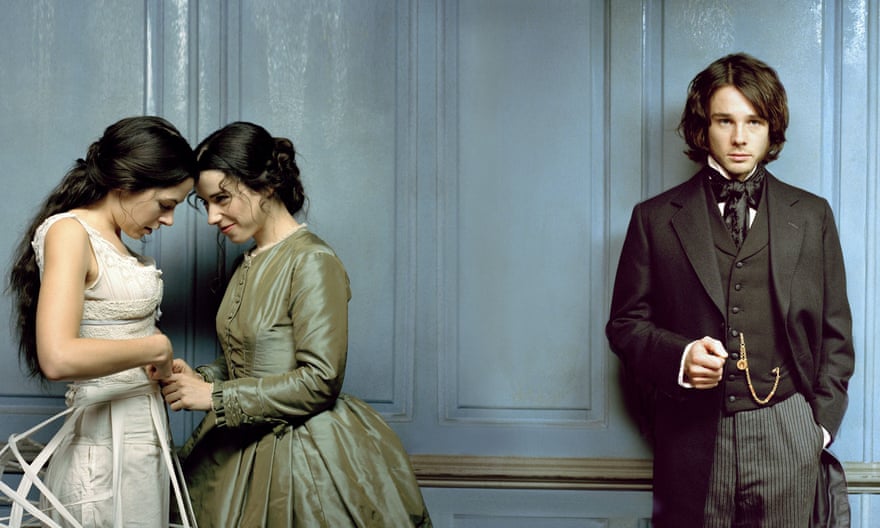 Breathless … Elaine Cassidy, Sally Hawkins and Rupert Evans in the 2005 BBC TV adaptation, Fingersmith