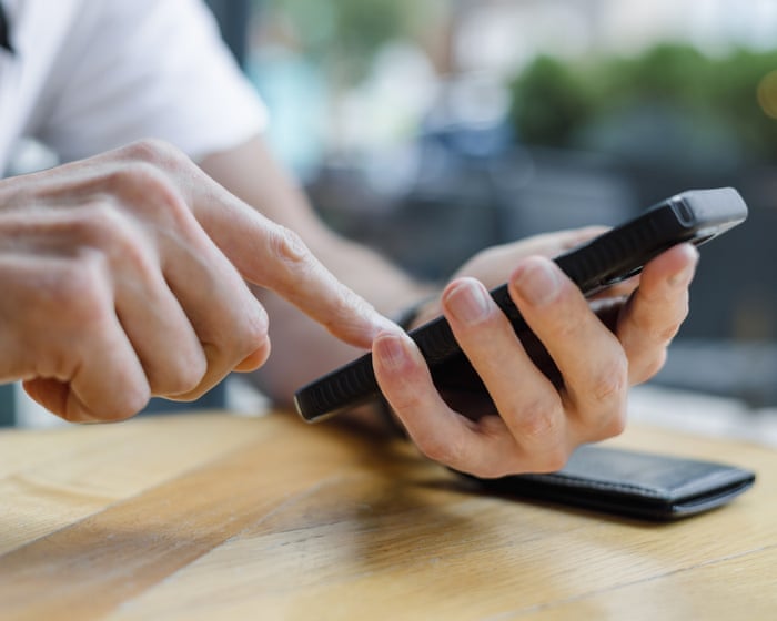 US supreme court rules geofence warrants require constitutional privacy protections