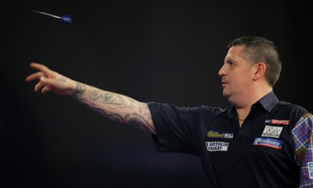 ‘We’re no superstars’ … Gary Anderson in action.