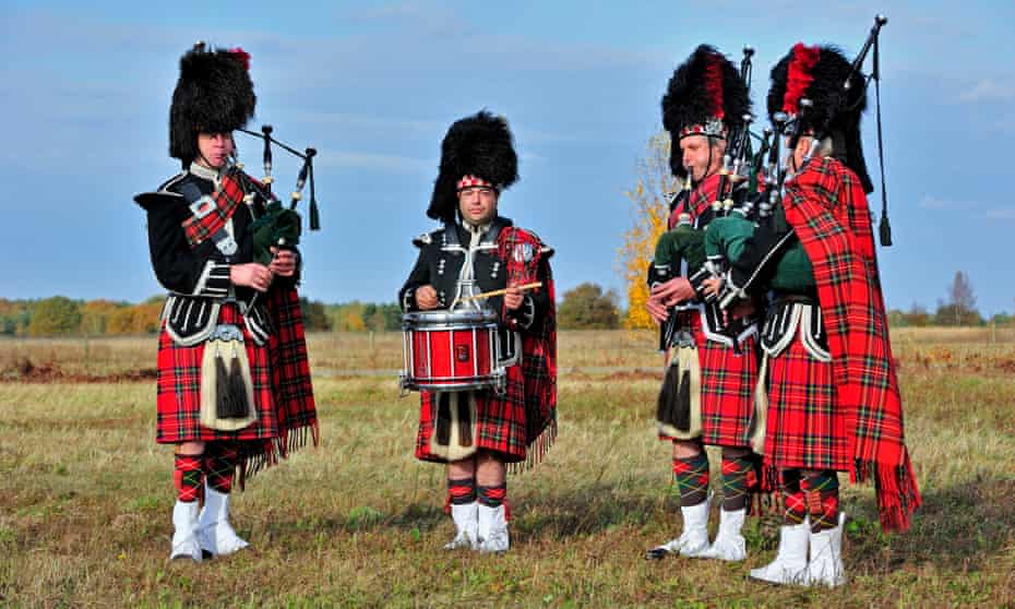 Modern bagpipes, which don’t require seasoning, can harbour the fungi that causes hypersensitivity pneumonitis.