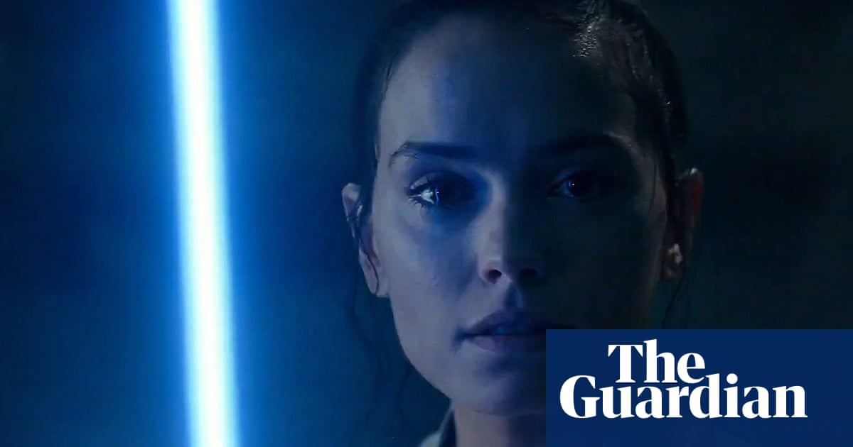 Star Wars 9: The Rise of Skywalker final trailer – video