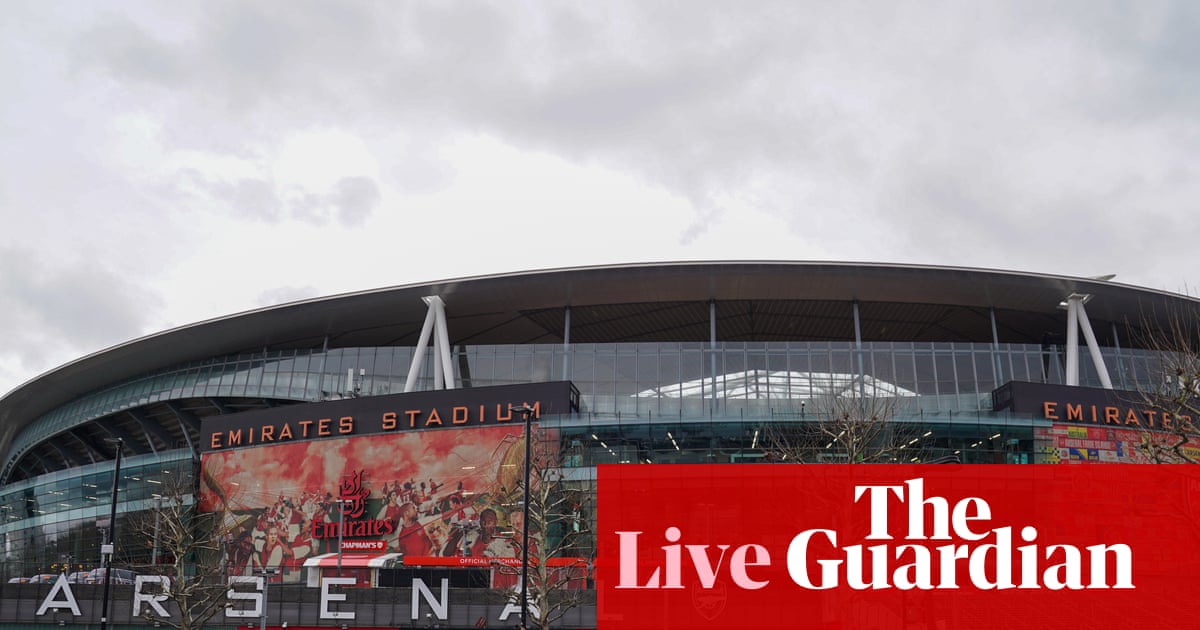 Arsenal v Sunderland, Wolves v Chelsea, Burnley v West Ham and more: football – live