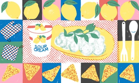 Illustration of sour cream container with lemons and tortilla chips.