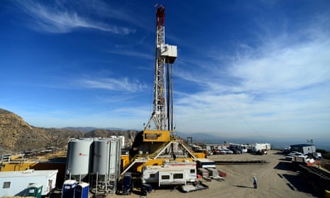 The gas blow-out at a relief well near the Porter Ranch area of Los Angeles prompted the evacuation of 5,700 local families.