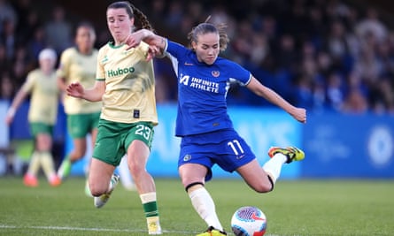 Guro Reiten scores her fourth and final goal to put Chelsea 7-0 ahead of Bristol City
