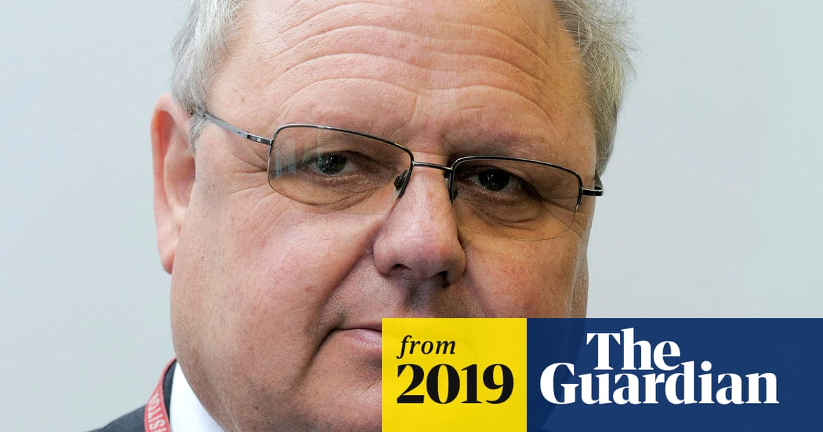 Tory Islamophobia row: 15 suspended councillors quietly reinstated | Conservatives | The Guardian