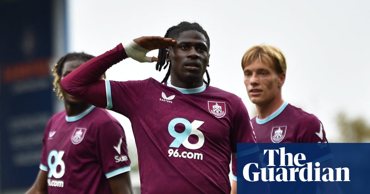 Tchaouna thunderstrike ensures Burnley take three valuable points against Leeds