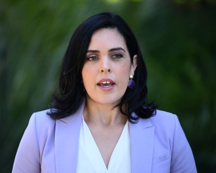 Moira Deeming criticised for describing police as Daniel Andrews’ ‘personal army’ in statue debate amid manhunt for alleged killer of two officers