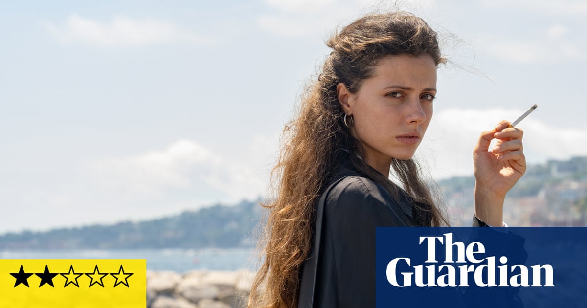 Crítica de Parthenope: Paolo Sorrentino crea una auto parodia fácil y en bikini Crítica de Parthenope: Paolo Sorrentino crea una auto parodia fácil y en bikini