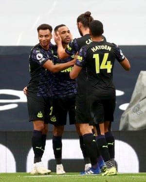 Newcastle United’s Callum Wilson (centre) celebrates scoring the equaliser.
