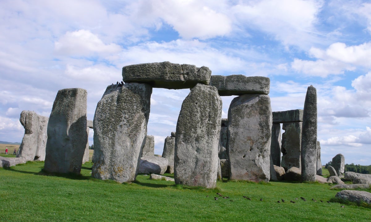 Archaeologists may have found architects' camp for Stonehenge | Stonehenge | The Guardian