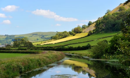 On the Lancaster to Kendal canal, near Farleton.