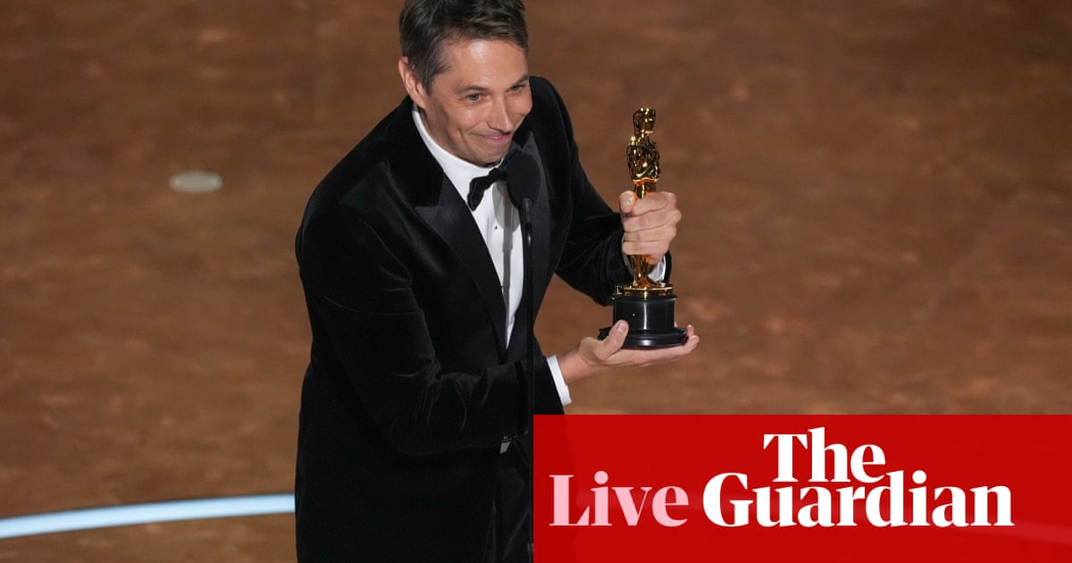 Premios Óscar 2025: Actualizaciones en vivo – Kieran Culkin y Anora de Sean Baker se llevan premios tempranos de la Academia | Óscar Premios Óscar 2025: Actualizaciones en vivo – Kieran Culkin y Anora de Sean Baker se llevan premios tempranos de la Academia | Óscar