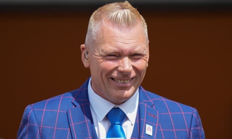 ITV Racing presenter Matt Chapman … or is it Max headroom?