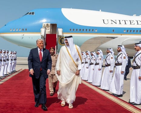 Trump news at a glance: President shrugs off Qatar jet fury, announces $96bn Boeing deal | Trump administration | The Guardian