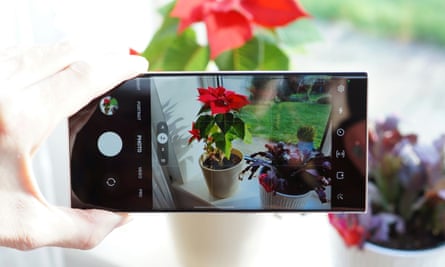 The camera app on the Samsung Galaxy S23 Ultra.